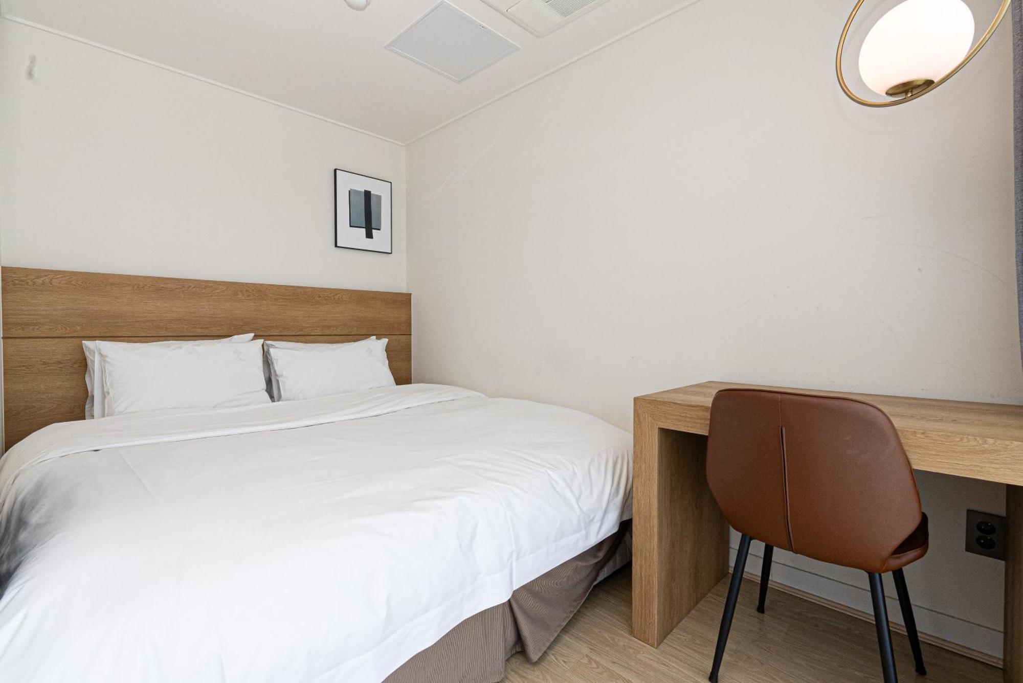 Hotel The Grang Jungmun Seogwipo Exterior foto